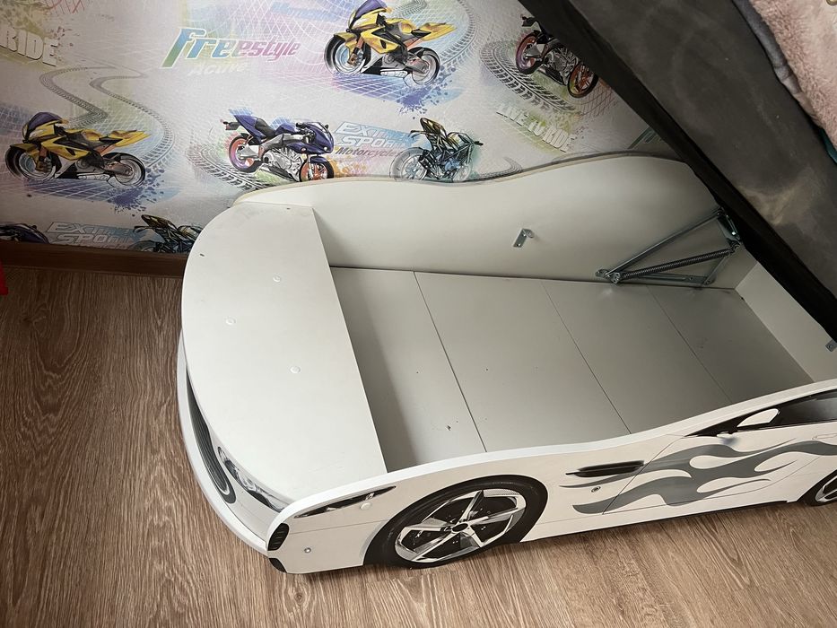 Продам детскую кровать