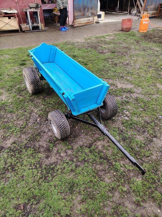 Căruță de vânzare