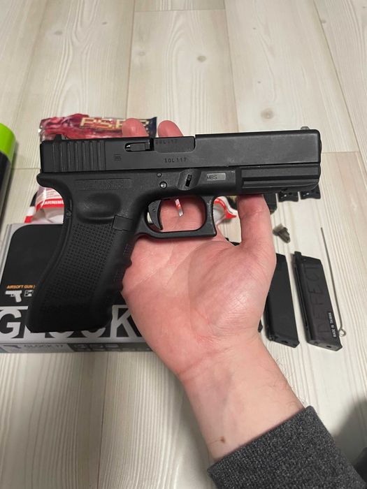 Glock 17 Gen.4 Gas Umarex