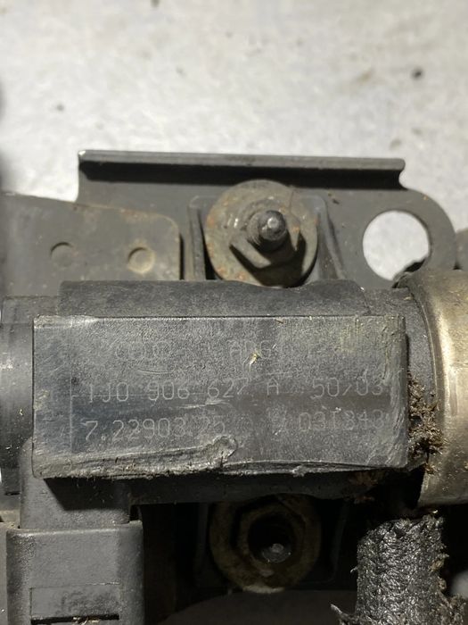 Electrovalva 1J0906627A Volkswagen VW Passat 2003 1.9 TDI 5MT (131 hp)