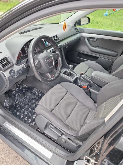 Vand Audi A4 B7-2006