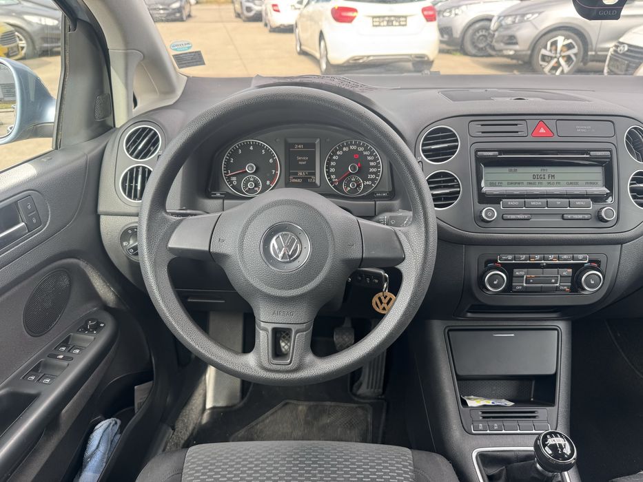 VW Golf 6 Plus benzina