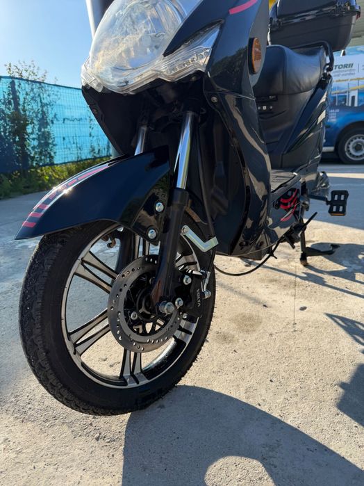 Scuter Electric