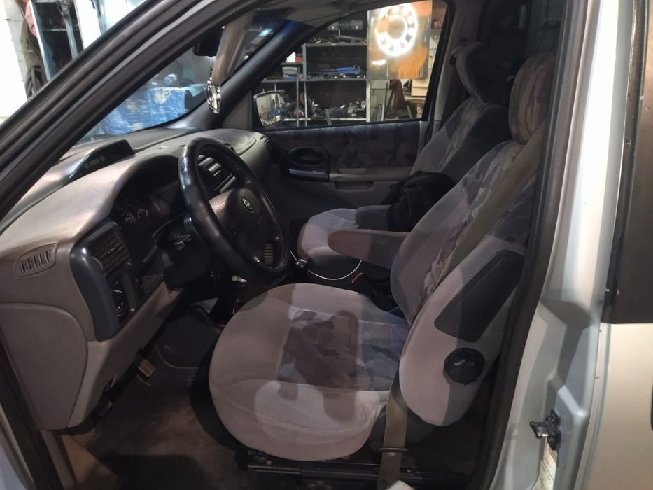 Продам Опель синтра