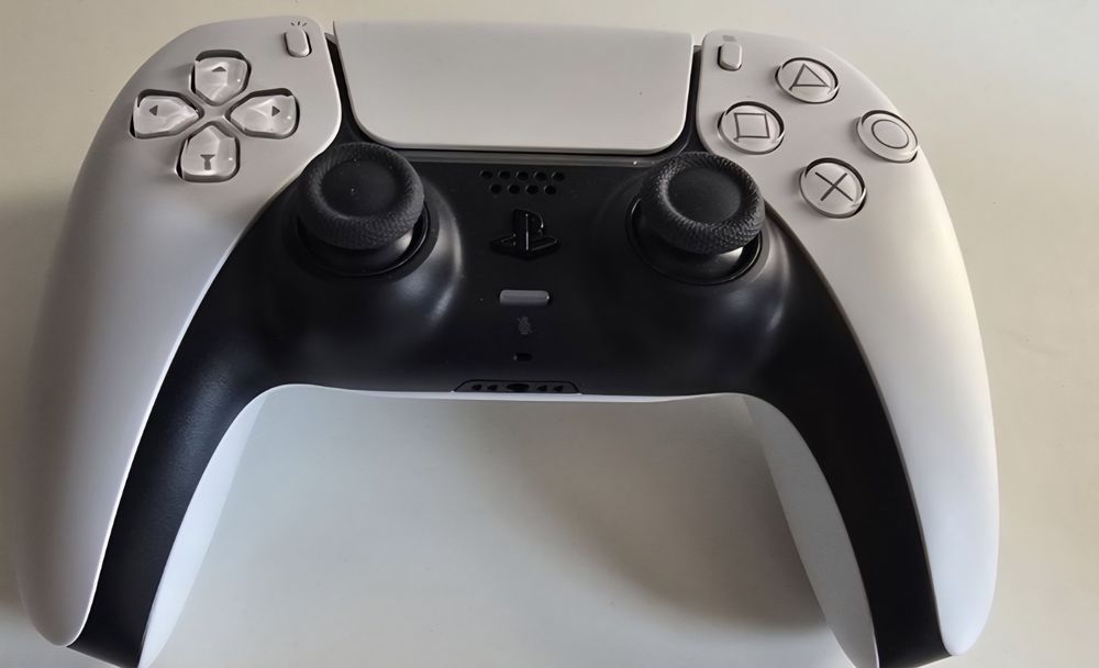 Consola Sigilata PlayStation PS5 Slim Digital Edition 1Tb FC26 Edition , 1 maneta, garantie 2 ani + o maneta garantie