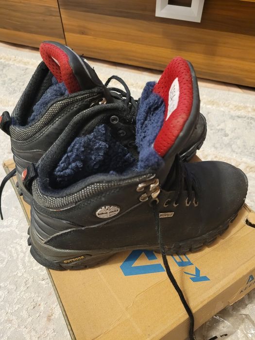 Кросовки зимние для мальчика. Натуралка