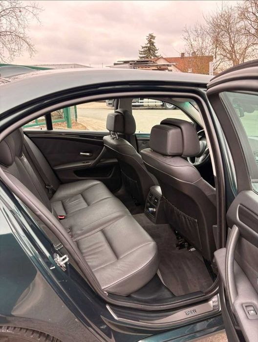 BMW seria 5 3.0D f10