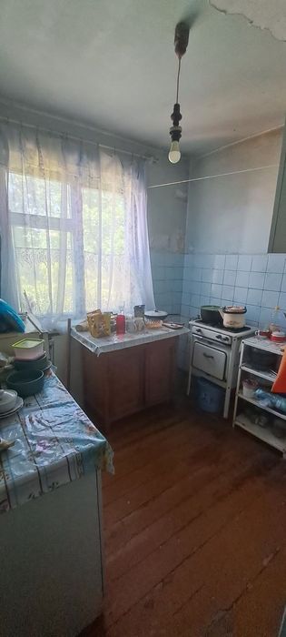 Продаётся квартира Чиланзар 22 квартал 2/4/4 балкон 2×3