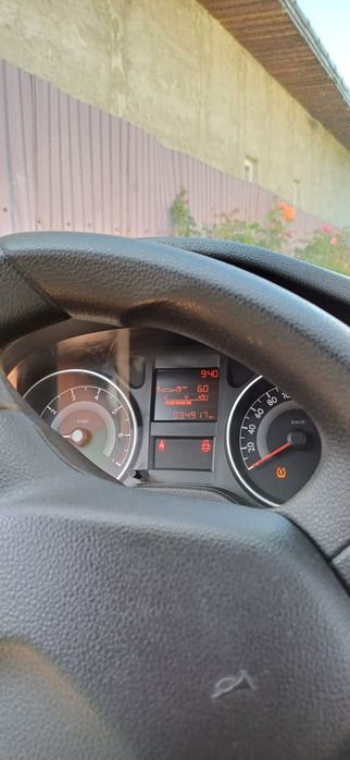 Peugeot 301 - 2016 - 1.2 PureTech active - stare impecabila