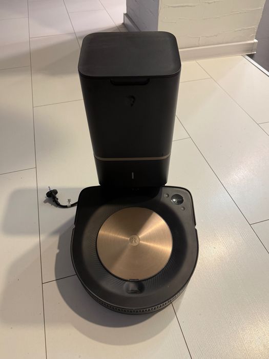 Roomba iRobot s9+