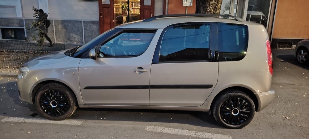 SKODA Roomster 2009 — imagine 1