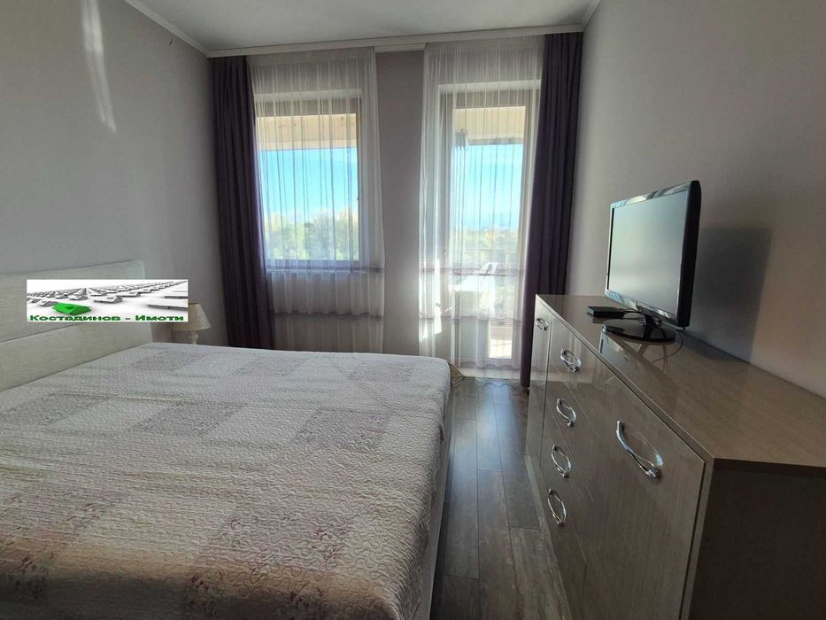 Продава се Тристаен апартамент в Пловдив, Кършияка - 102 кв.м за 1075 €/кв.м - Снимка #6