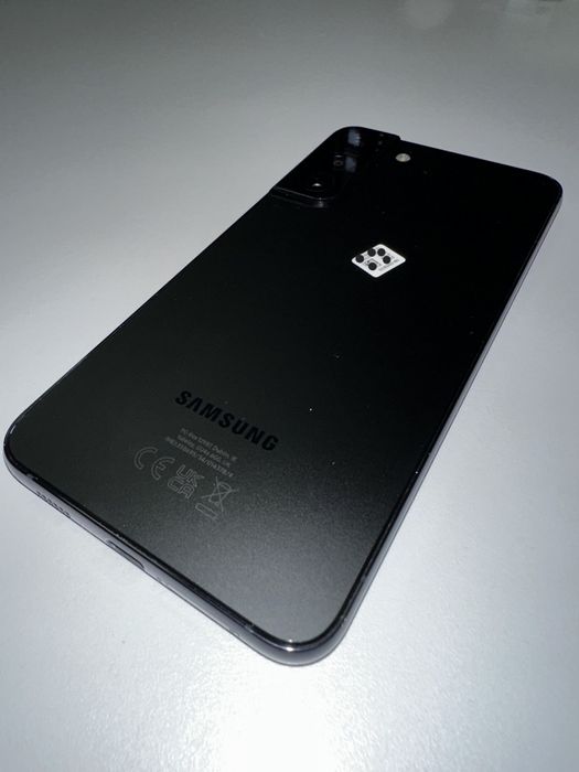 Samsung Galaxy S22+ 256GB Dual SIM Full box