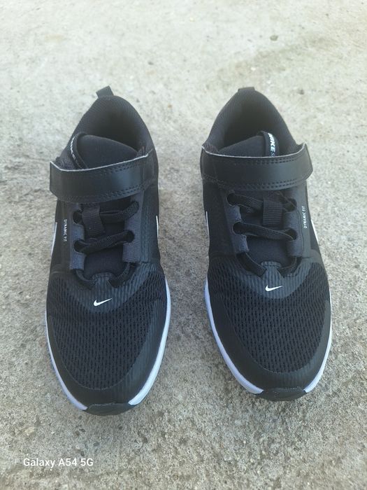Маратонки за момче  Nike