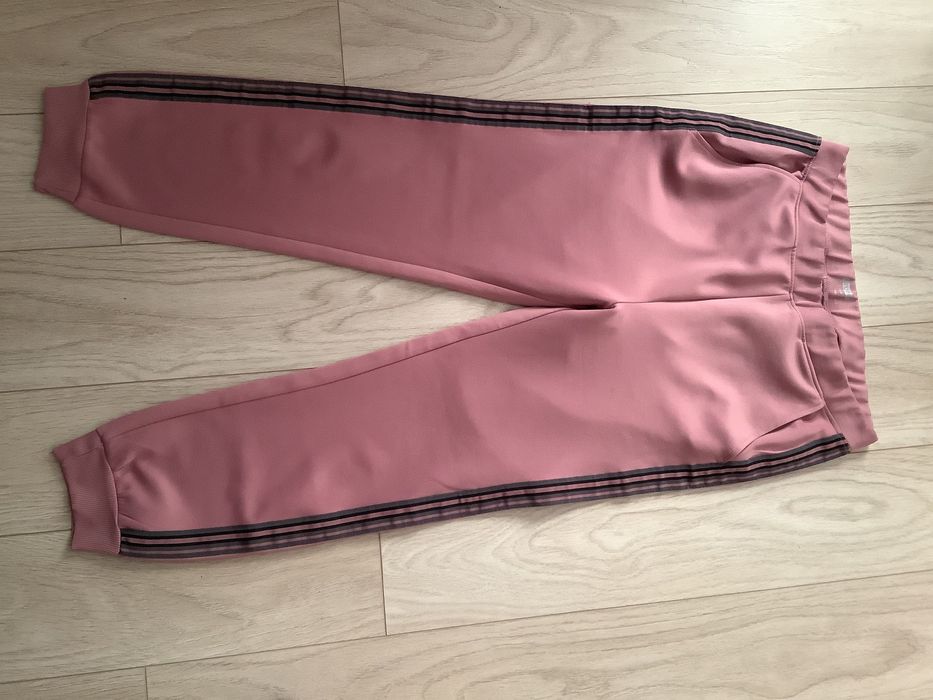 Pantaloni treining dama