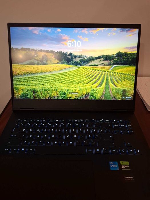 Laptop Gaming HP OMEN 16 | i5-13420H, RTX 4050 6GB, 16GB DDR5, SSD 512GB, 144Hz