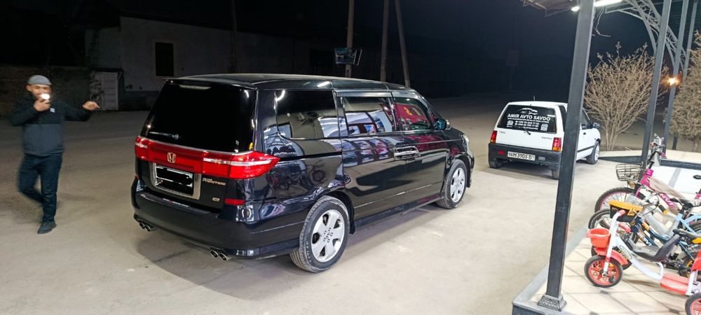 Honda eliysion 2011