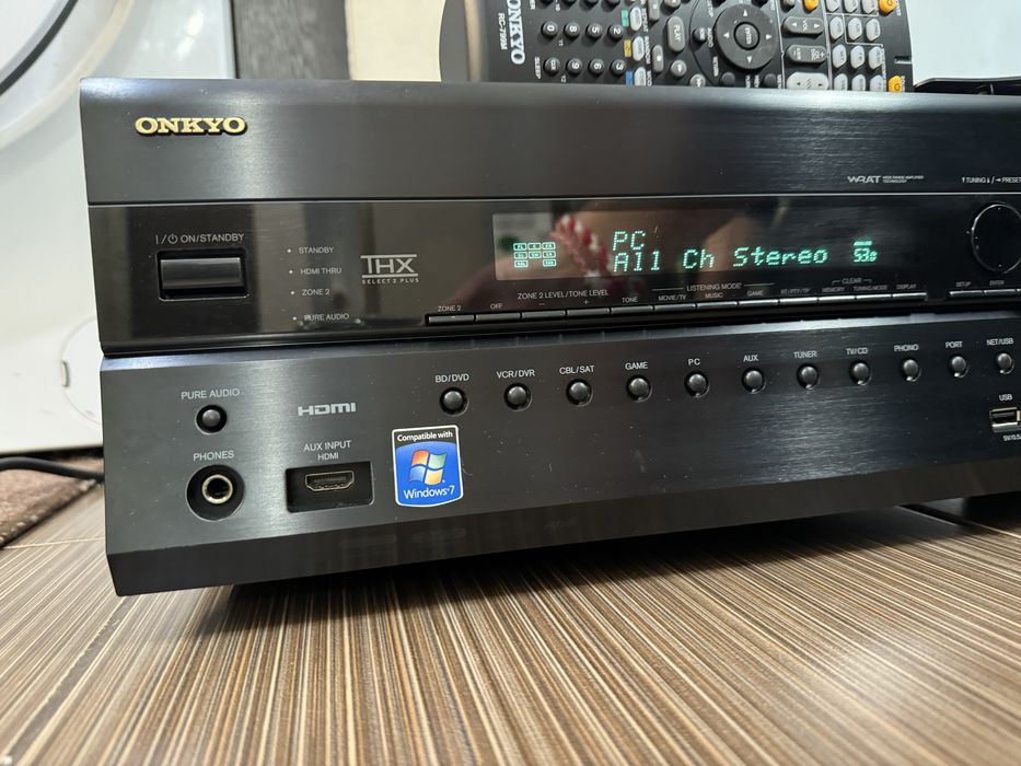 Като нов Onkyo TX-NR708