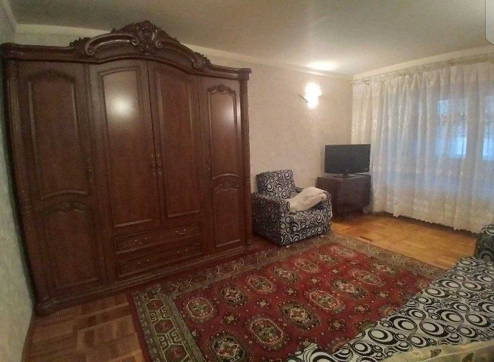 Golden Laif Sergeli metro yaqnida arenda