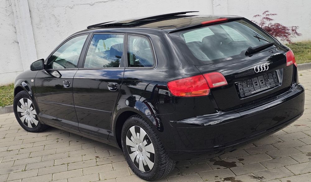 Audi A3 S-Line  1.6 Benzina  RATE FIXE DE LA 350 LEI /LUNA
