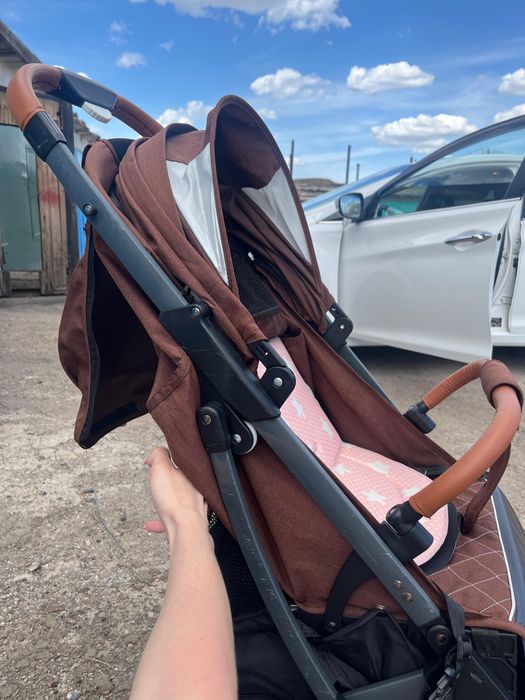 Детская коляска прогулочная