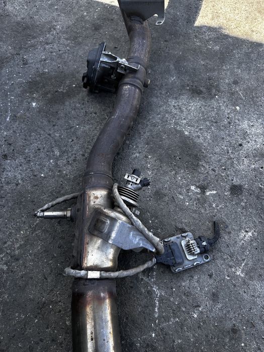Filtru de particule cu catalizator Renault Trafic 208006060R motor 1.6