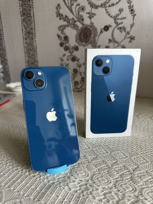 Продам Iphone 13 айфон