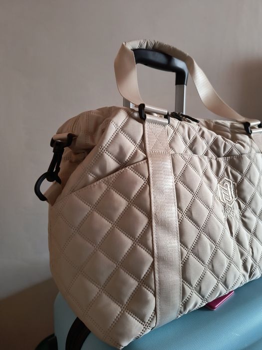 Чанта за пътуване от плат.