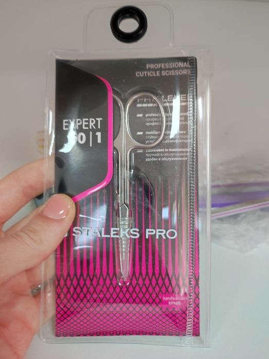 Продам оборудование для маникюра