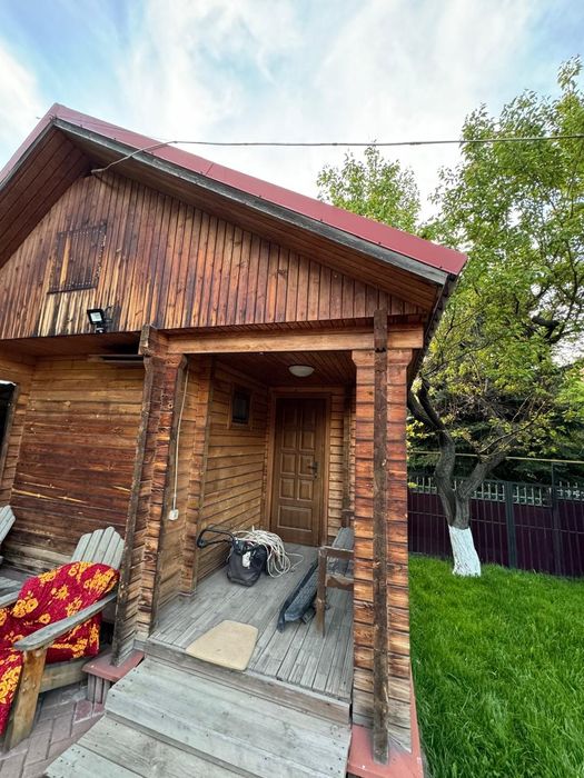 Баня б/у из брусов.