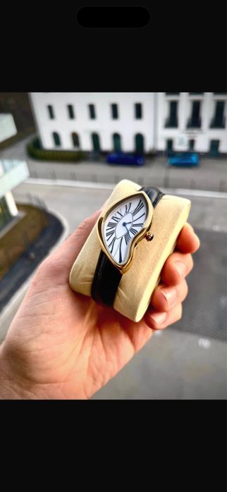 Ceas Elegant Argintiu Melting Watch Cadou de Lux Universal