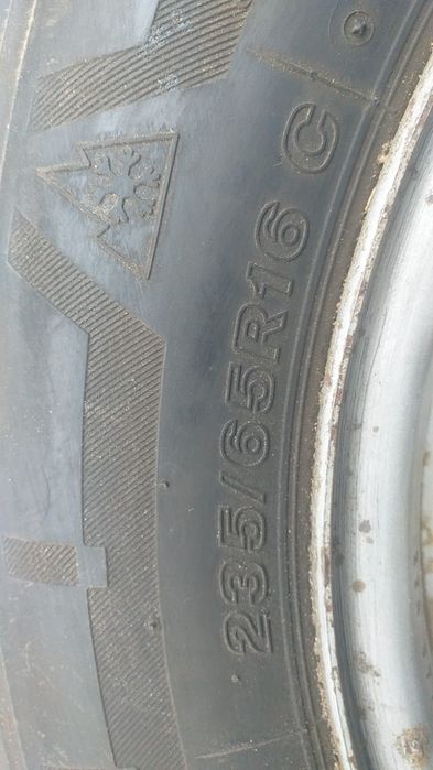 Jante cu cauciucuri 235/35 R16 C