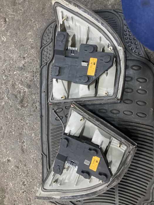 Opel vectra B седан стопове