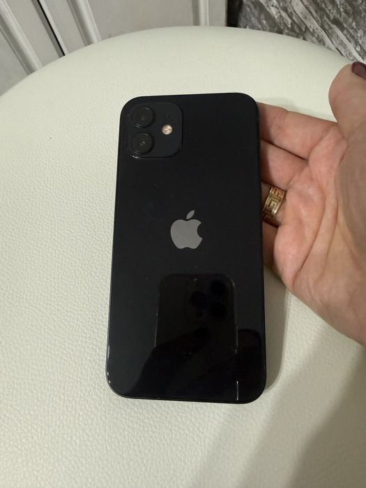 Iphone 12 за части