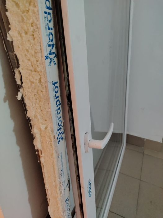 Продам пластиковое окно