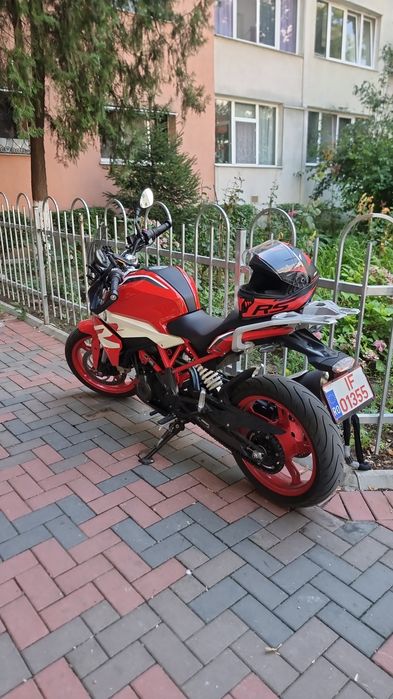 BMW G310R 2023 – 7.900 km – Accesorii originale BMW | Facturi și garanție