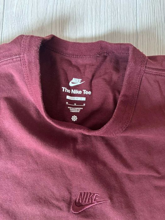 Нови оригинални тениски Nike