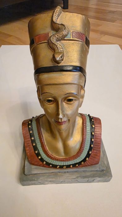 Statueta bust egipteana Nefertiti
