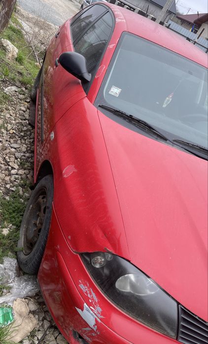Vand sau dezmembrez. Seat ibiza 2004 1.4 benzina