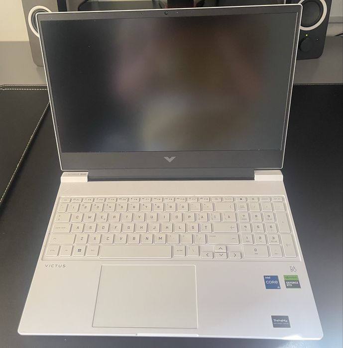 Laptop Gaming HP Victus White - i5 12th Gen | RTX 3050 | Ecran 144Hz