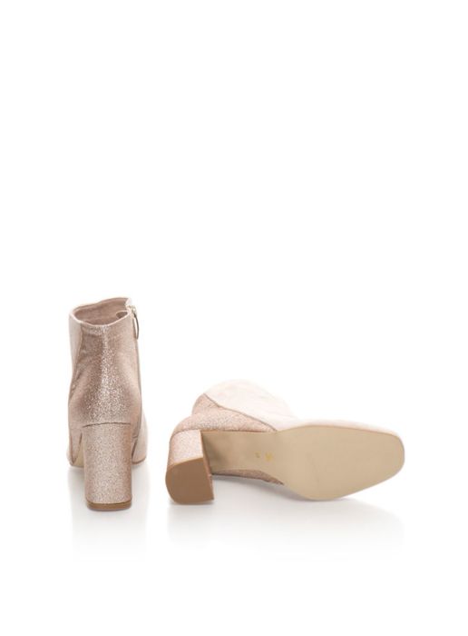 Страхотни велурени боти с лъскав панел Zeelane