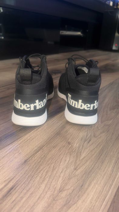 Обувки Timberland спортно елегантни