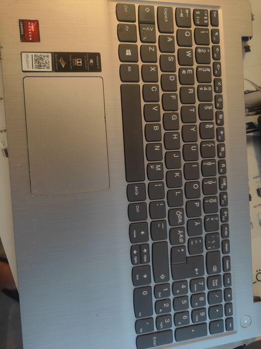 Lenovo 330-14ikb Asus X555B/ Acer Swift 314-42/Es1 533 c55T dezmem