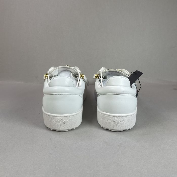 Giuzeppe Zanotti "White Gold"! НОВИ!
