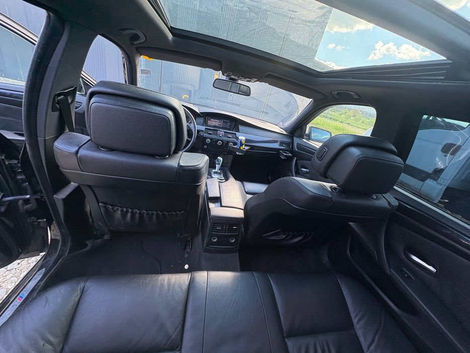 BMW 530 2008 275 hp