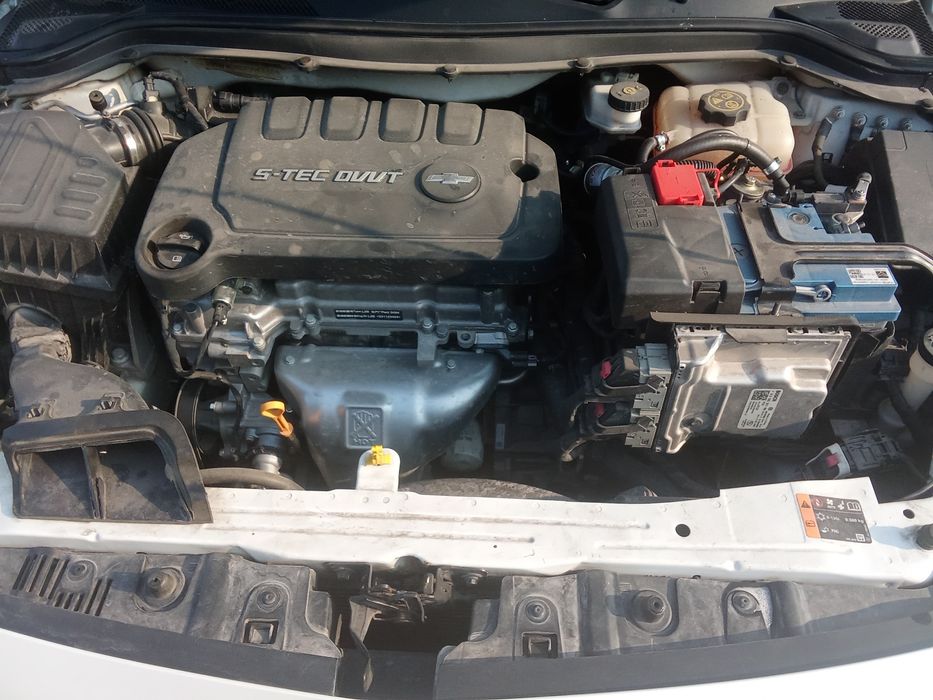 Продаю Шевроле Монза