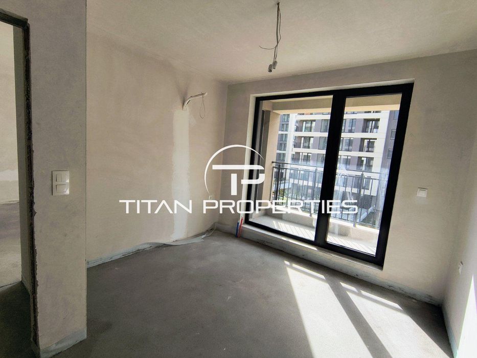 Продава се Двустаен апартамент в Пловдив, Тракия - 60 кв.м за 1750 €/кв.м - Снимка #2