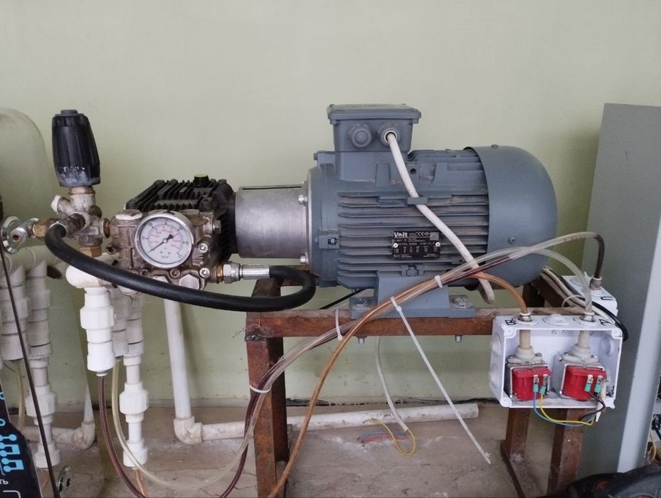 SamMoy apparati sotiladi, holati A'lo darajada, 1 yil ishlatilgan