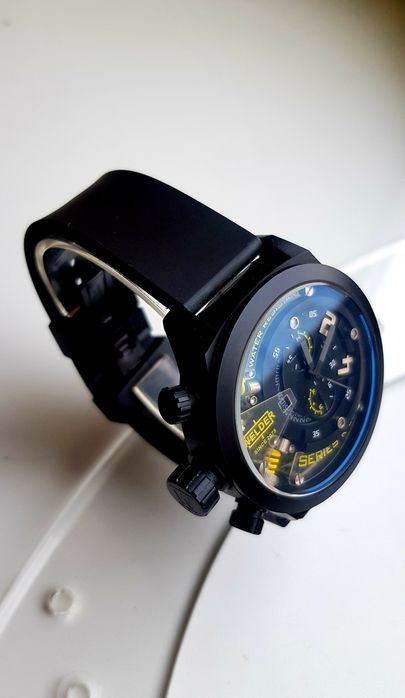 Мужские оригинальные часы WELDER - K38. 700