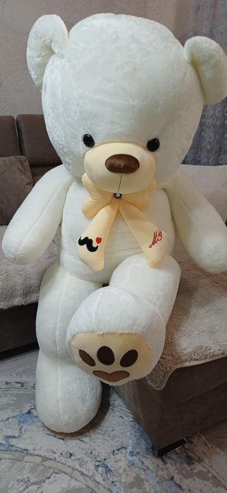 Продам игрушку медведь